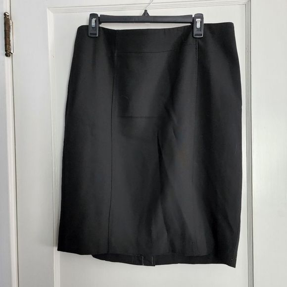 LOFT Dresses & Skirts - Ann Taylor Loft Black Pencil Skirt